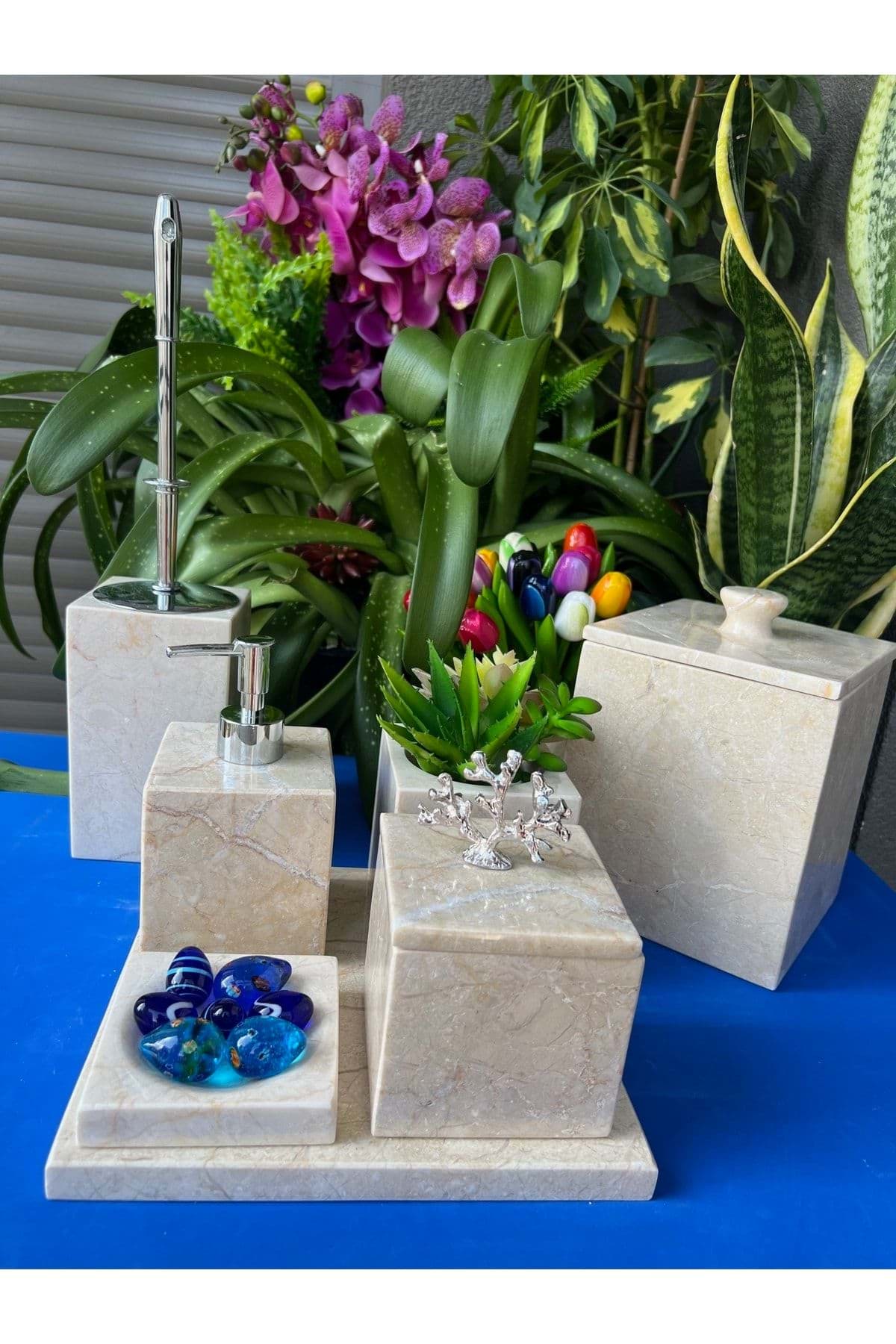 Dekoratif Bej Mermer Gümüş Mercan Detaylı 7 Li Kare Banyo Seti Takımı resmi