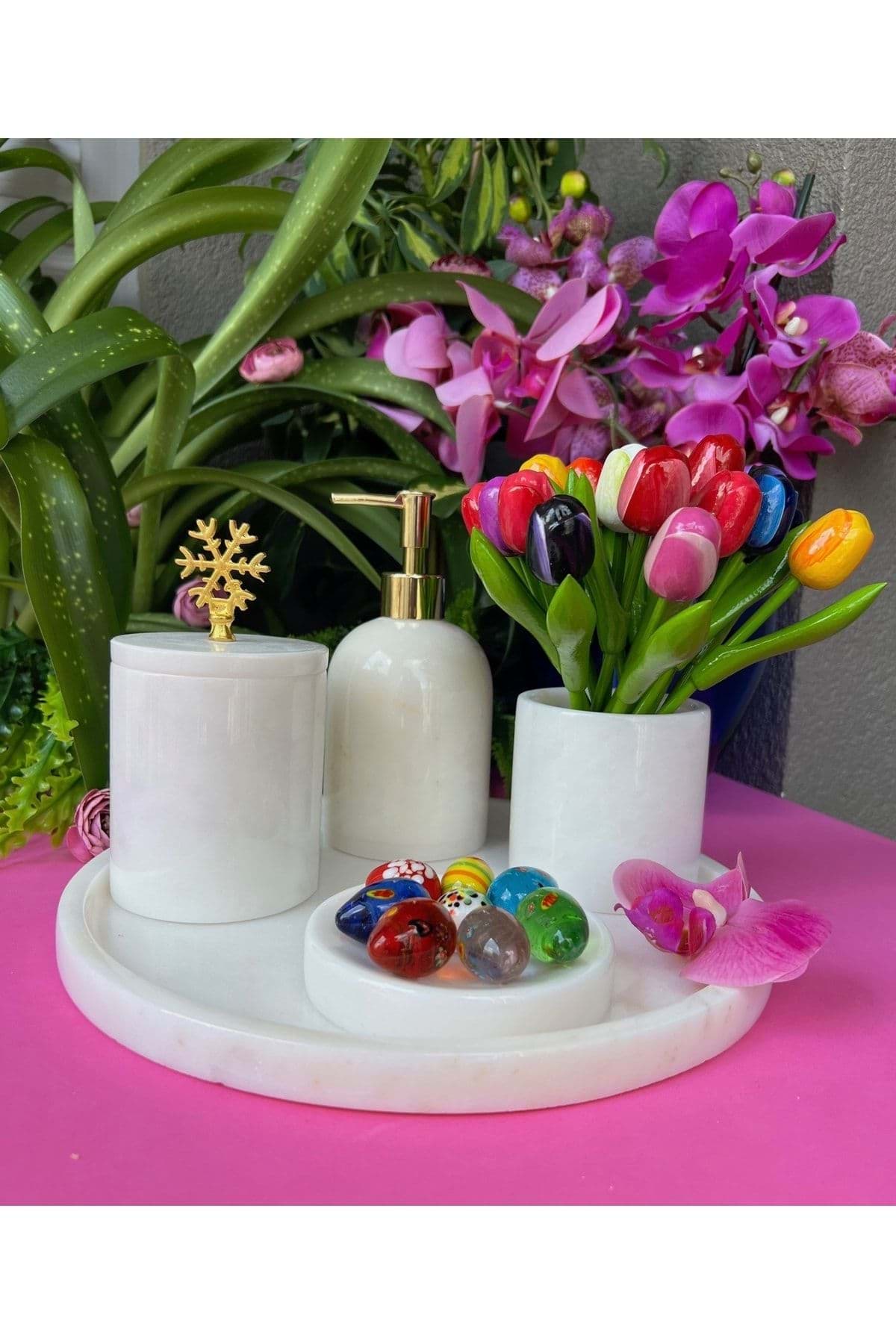 Dekoratif Beyaz Mermer Gold Kar Tanesi Detaylı 5 Li Banyo Seti Takımı resmi