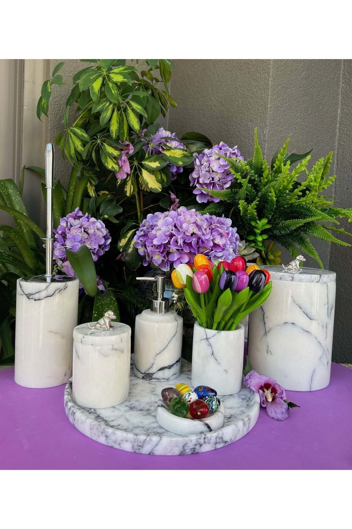 Dekoratif Leylak Beyaz Mermer Gümüş Köpek Detaylı 7 Li Banyo Seti Takımı resmi