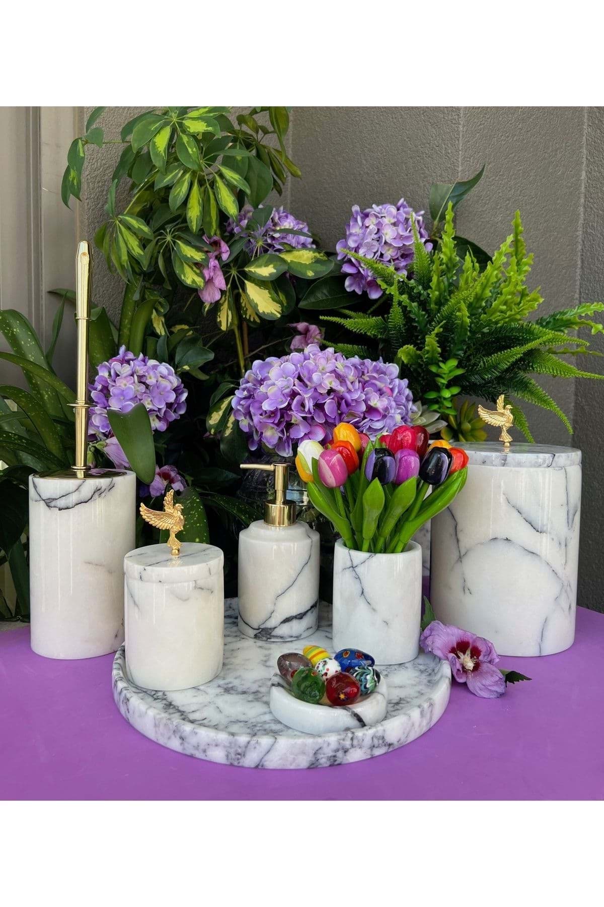 Dekoratif Leylak Beyaz Mermer Gold Uçan Kuş Detaylı 7 Li Banyo Seti Takımı resmi