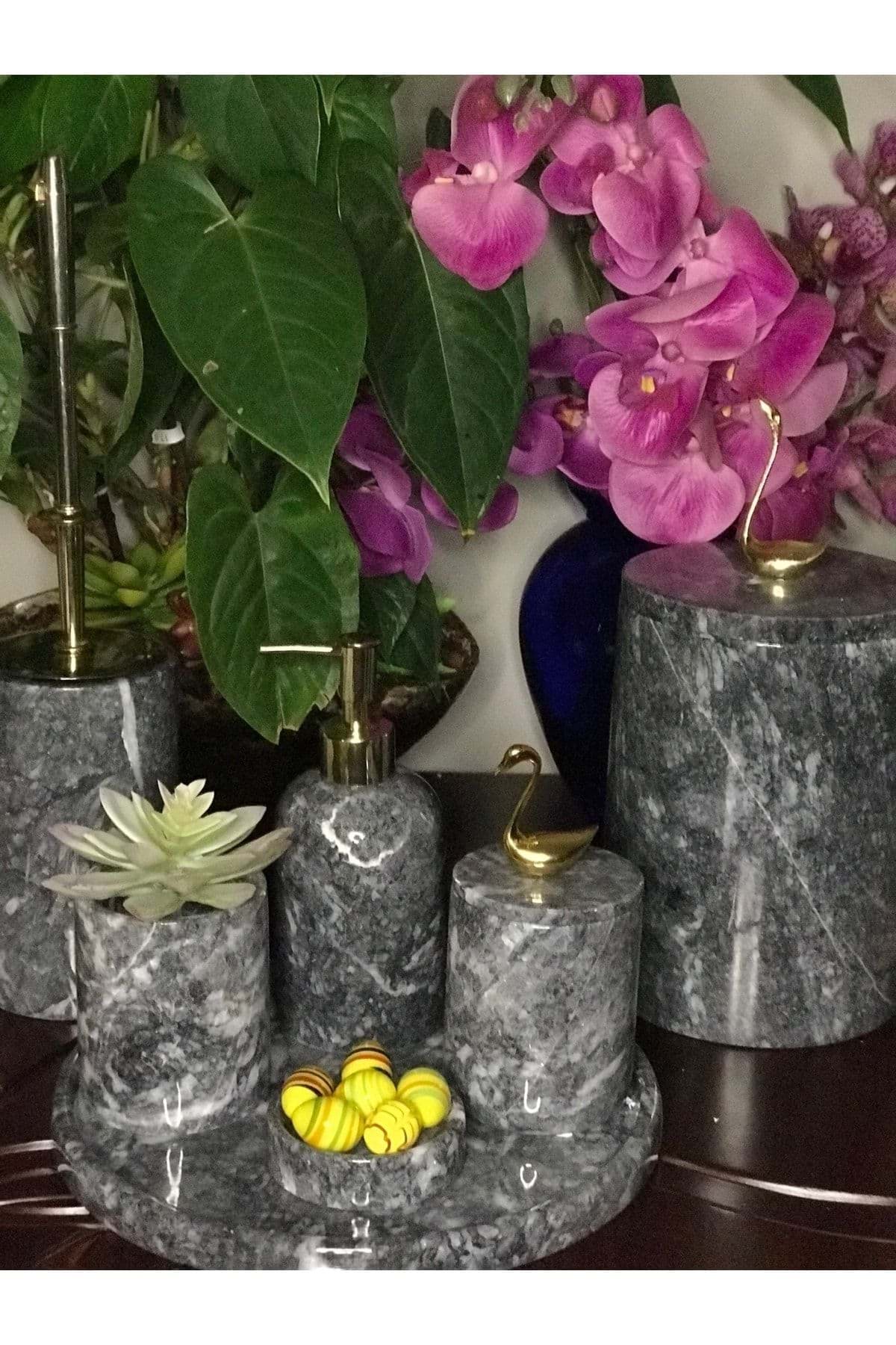 Dekoratif Koyu Gri Mermer Gold Kuş Kuğu Detaylı 7li Banyo Seti Takımı resmi