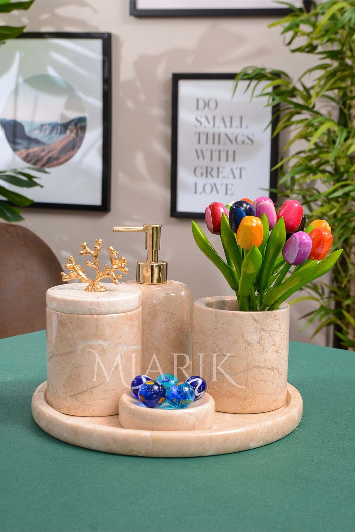 Dekoratif Bej Renk Gold Mercan Detaylı Mermer 5 Li Banyo Seti Takımı resmi