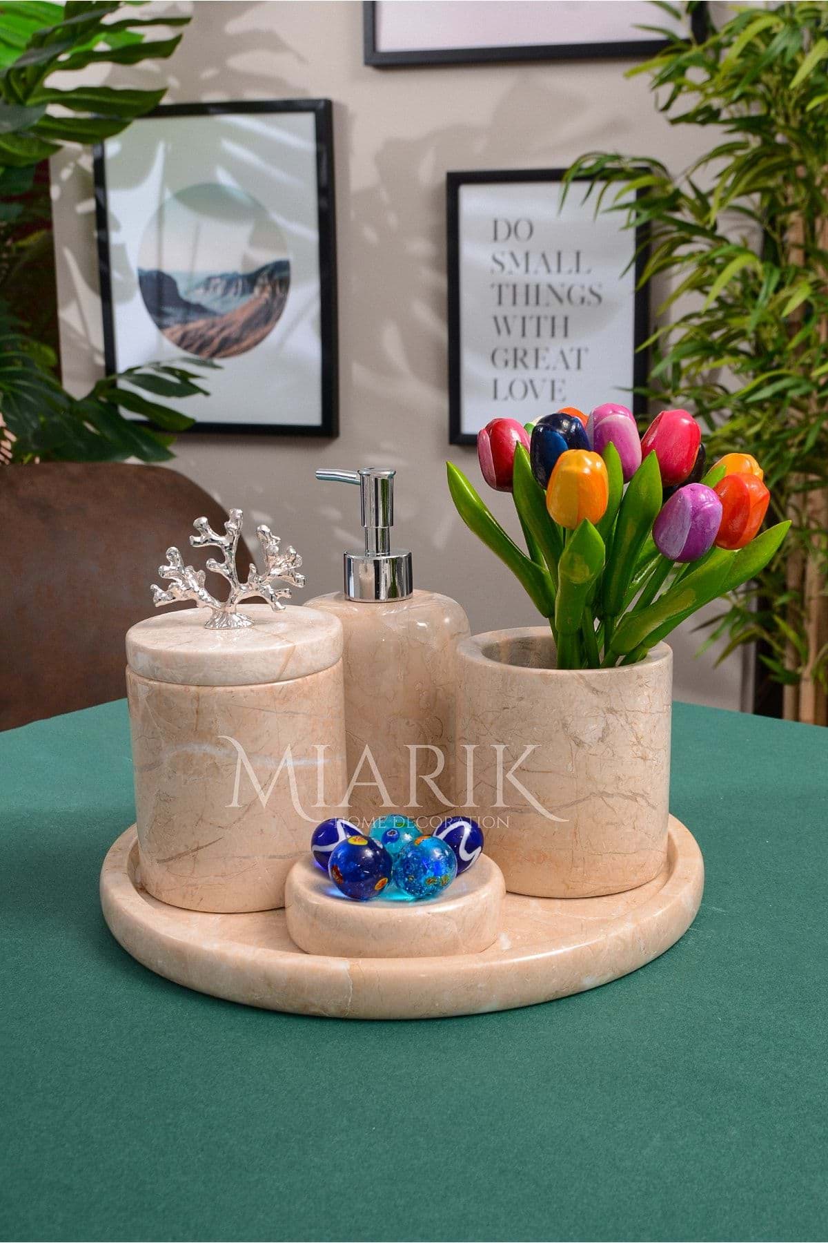 Dekoratif Bej Mermer Gümüş Mercan Detaylı 5 Li Banyo Seti Takımı resmi