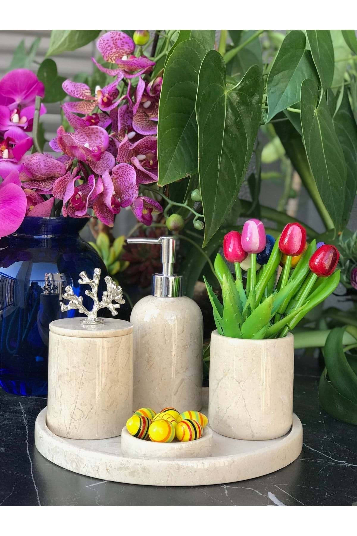 Dekoratif Bej Mermer Gümüş Mercan Detaylı 5 Li Banyo Seti Takımı resmi