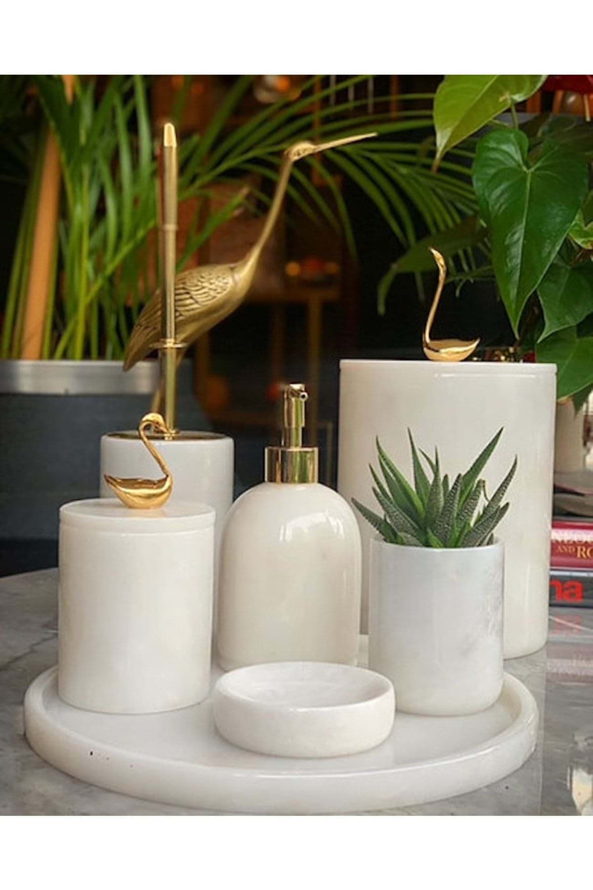 Dekoratif Beyaz Mermer Gold Kuş Kuğu Detaylı 7 Li Banyo Seti Takımı resmi