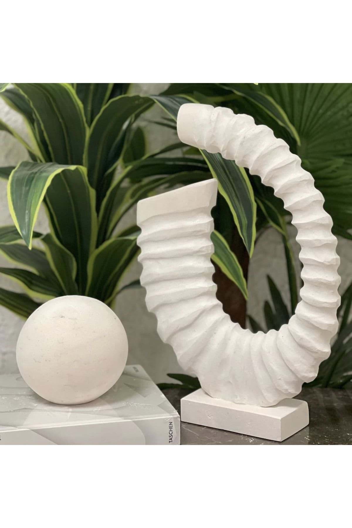 Dekoratif Mermer Obje resmi