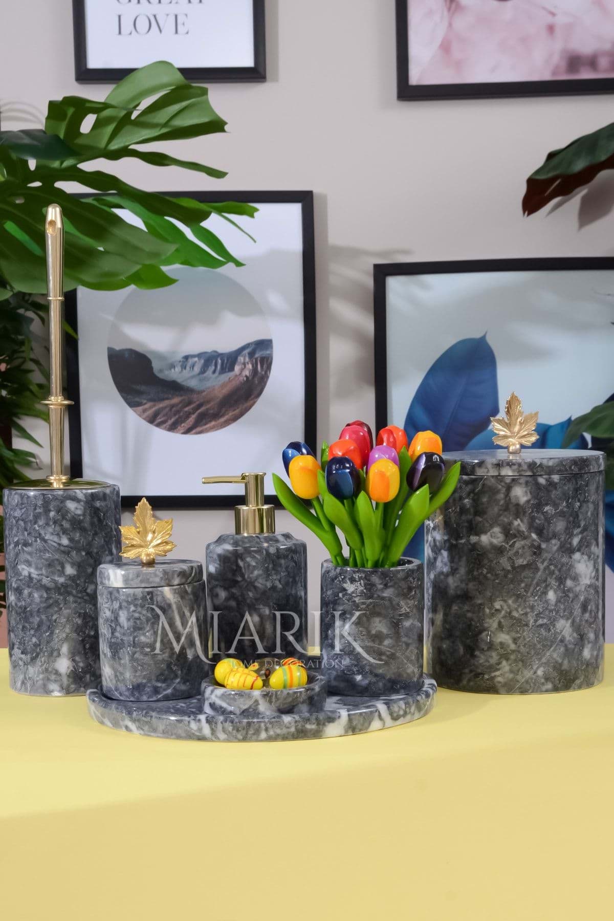 Dekoratif Mermer Gold Cınar Yapragı Detaylı 7 Li Banyo Seti Takımı Siyah resmi