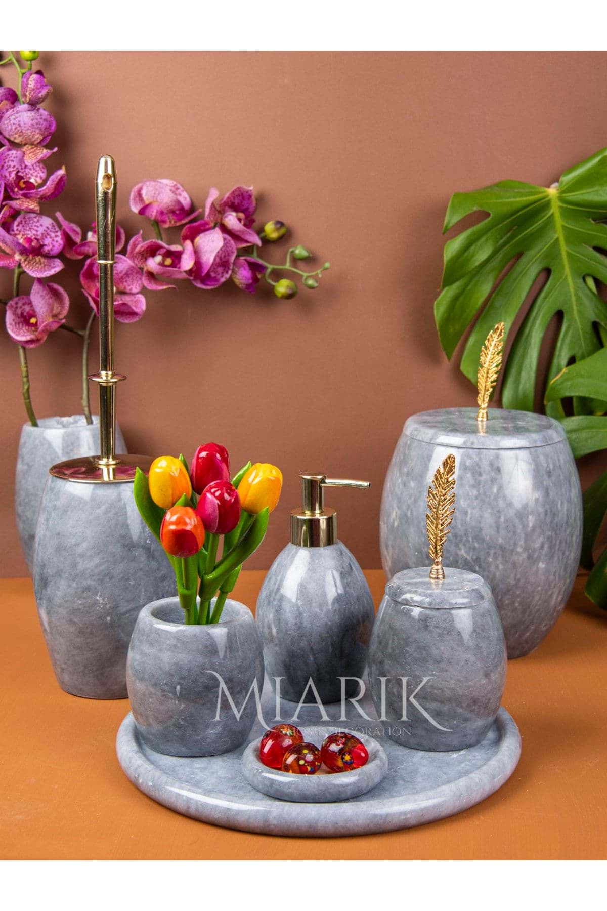 Dekoratif Gri Mermer Banyo Seti Takımı 7 Li Gold Tuy Detaylı Tasarım Set resmi