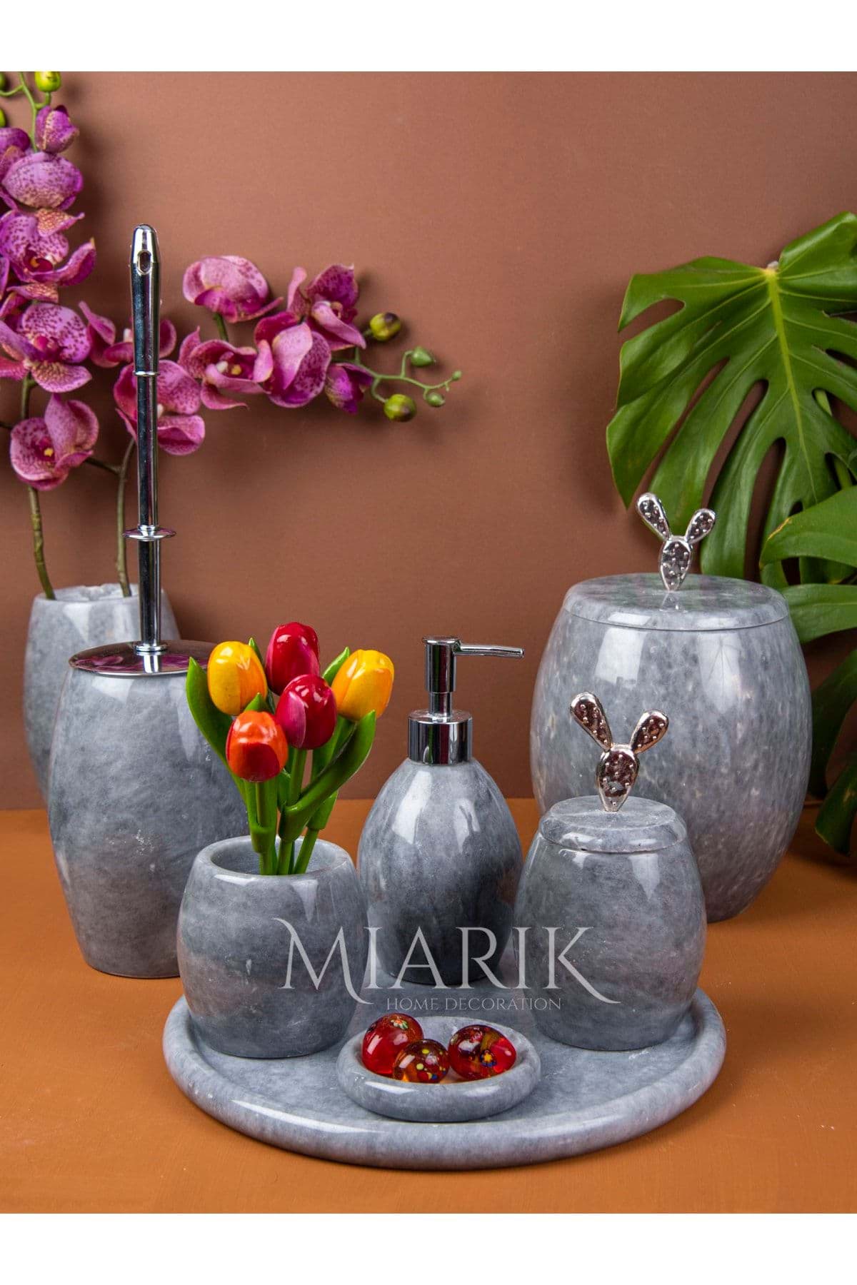 Dekoratif Gri Mermer Banyo Seti Takımı 7 Li Gümüş Kaktus Detaylı Tasarım Set resmi