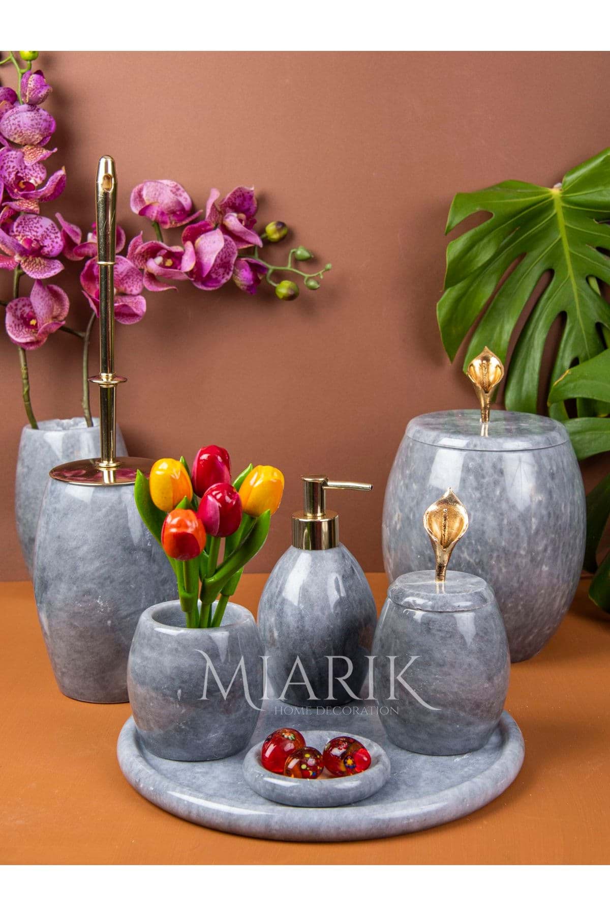 Dekoratif Gri Mermer Banyo Seti Takımı 7 Li Gold Orkide Detaylı Tasarım Set resmi