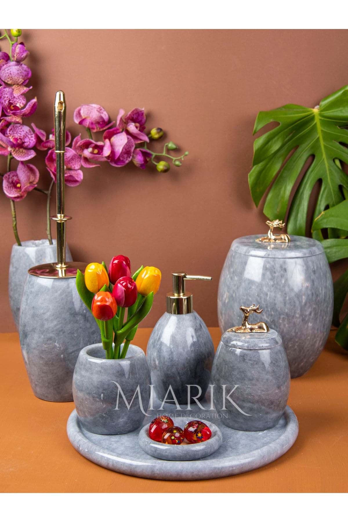 Dekoratif Gri Mermer Banyo Seti Takımı 7 Li Gold Yavru Ceylan Detaylı Tasarım Set resmi