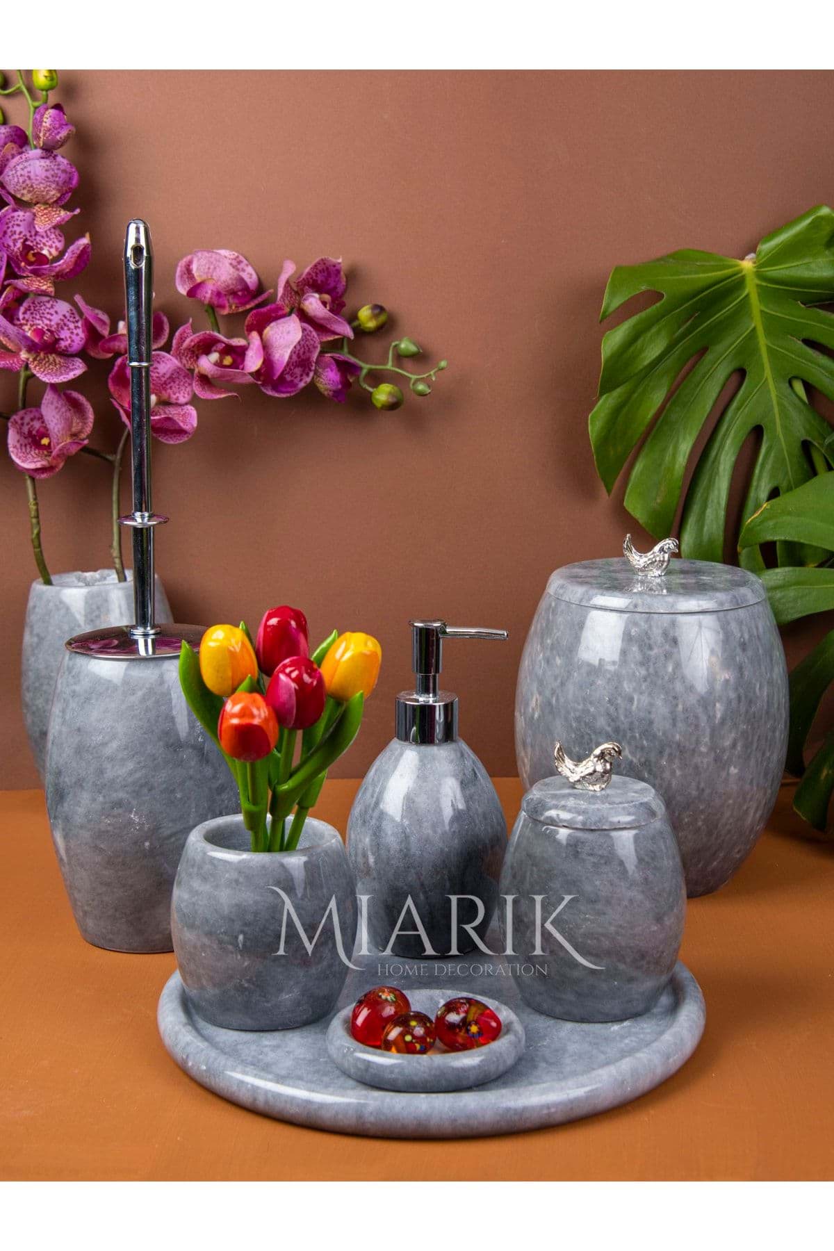 Dekoratif Gri Mermer Banyo Seti Takımı 7 Li Gümüş Serce Kus Detaylı Tasarım Set resmi