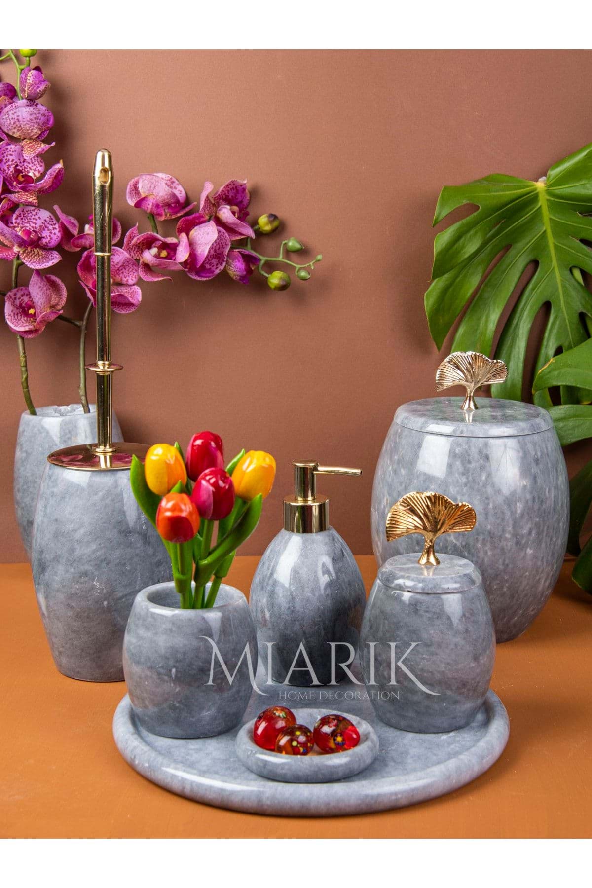 Dekoratif Gri Mermer Banyo Seti Takımı 7 Li Gold Ginko Detaylı Tasarım Set resmi