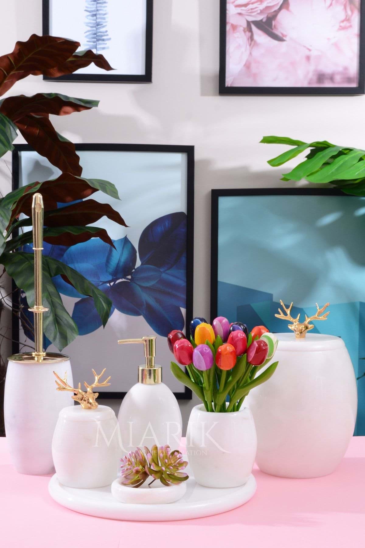 Dekoratif Beyaz Mermer Banyo Seti Takımı 7 Li Gold Geyik Detaylı Tasarım Set resmi