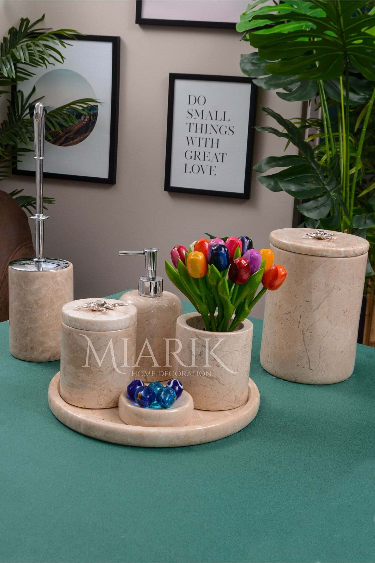 Dekoratif Bej Renk Mermer Gümüş Kurbaga Detaylı 7 Li Banyo Seti Takımı resmi