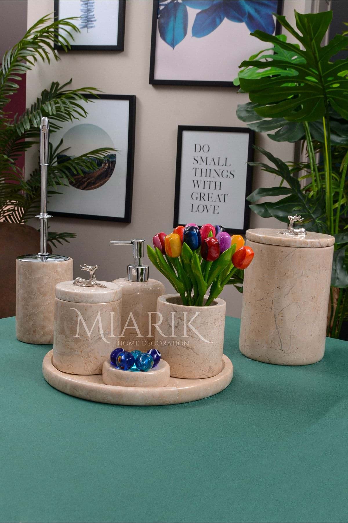 Dekoratif Bej Renk Mermer Gümüş Ceylan Detaylı 7 Li Banyo Seti Takımı resmi