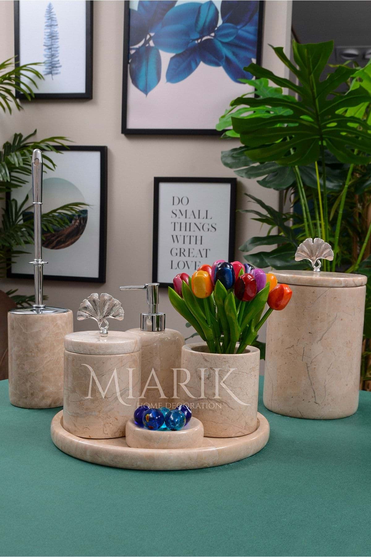 Dekoratif Bej Renk Mermer Gümüş Gınko Detaylı 7 Li Banyo Seti Takımı resmi