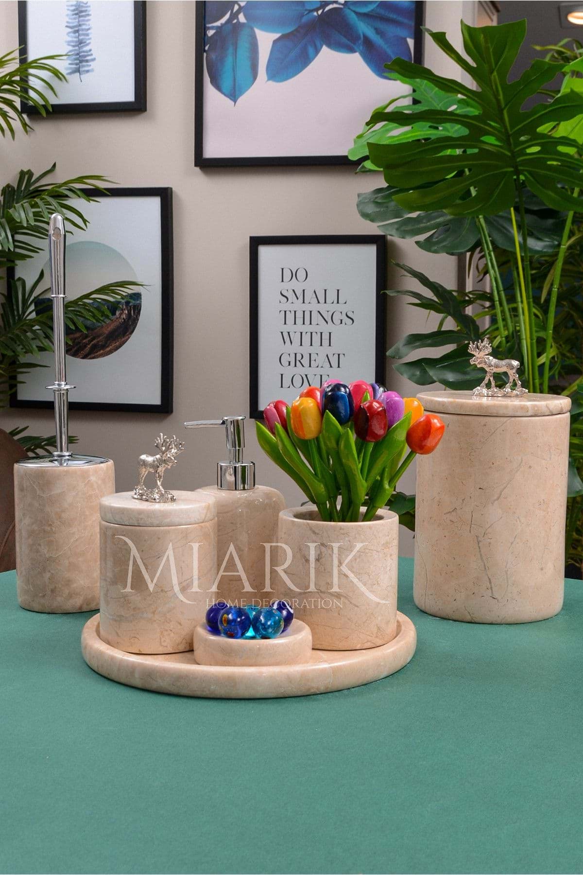 Dekoratif Bej Renk Mermer Gümüş Ren Geyıgı Detaylı 7 Li Banyo Seti Takımı resmi