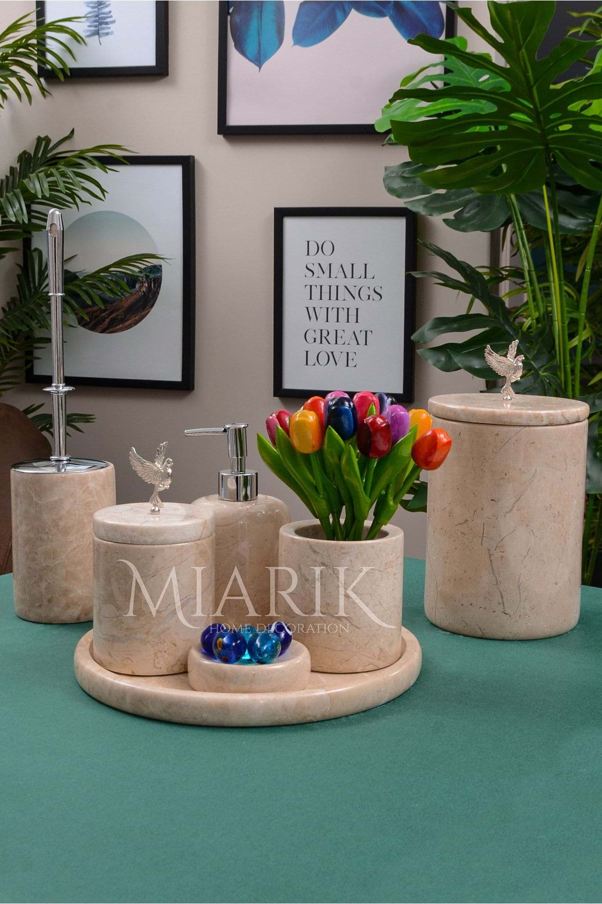 Dekoratif Bej Renk Mermer Gümüş Ucan Kus Detaylı 7 Li Banyo Seti Takımı resmi