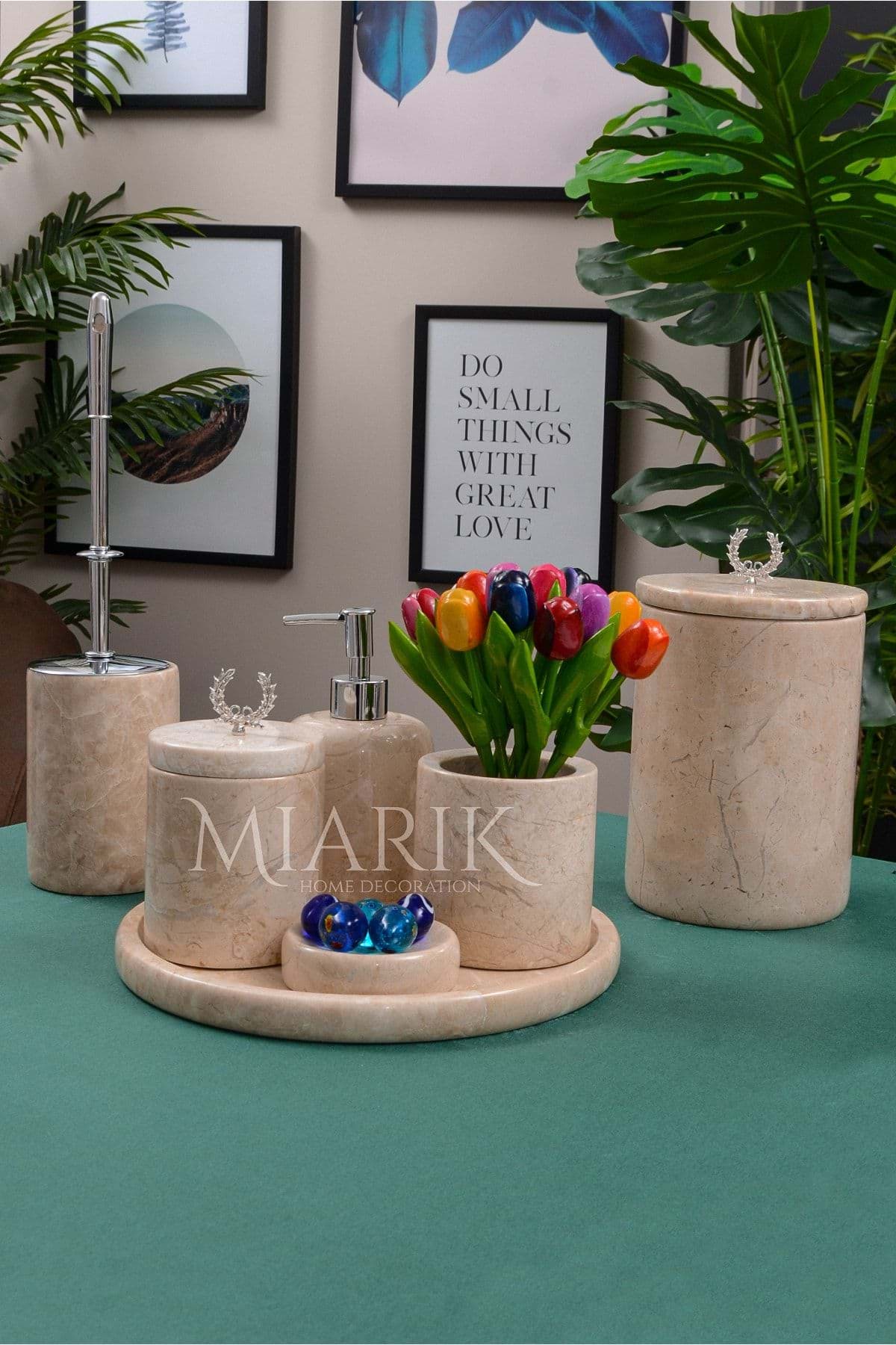 Dekoratif Bej Renk Mermer Gümüş Tak Detaylı 7 Li Banyo Seti Takımı resmi